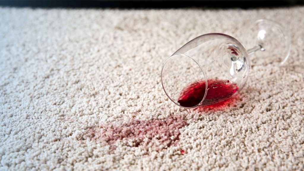 Najefikasniji načini čišćenja tepiha kod kuće | Saveti i metode koje zaista rade